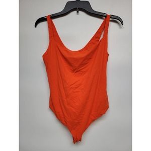 Skims ESSENTIAL SCOOP NECK BODYSUIT -Fire